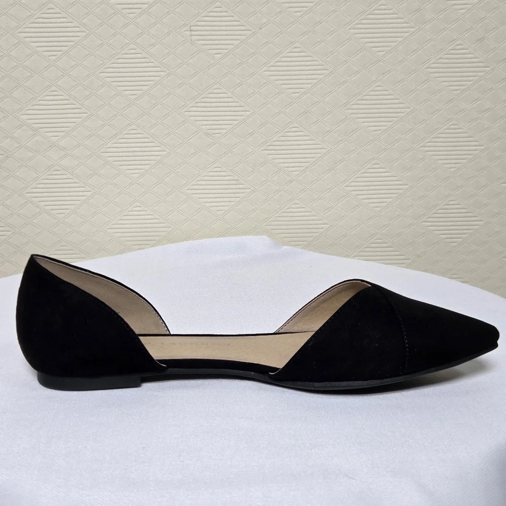 NIB Chinese Laundry Eternal Love Flats Size-9